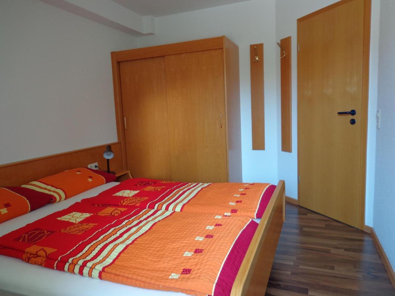 Apartment Haus Am Weinberg 2 *